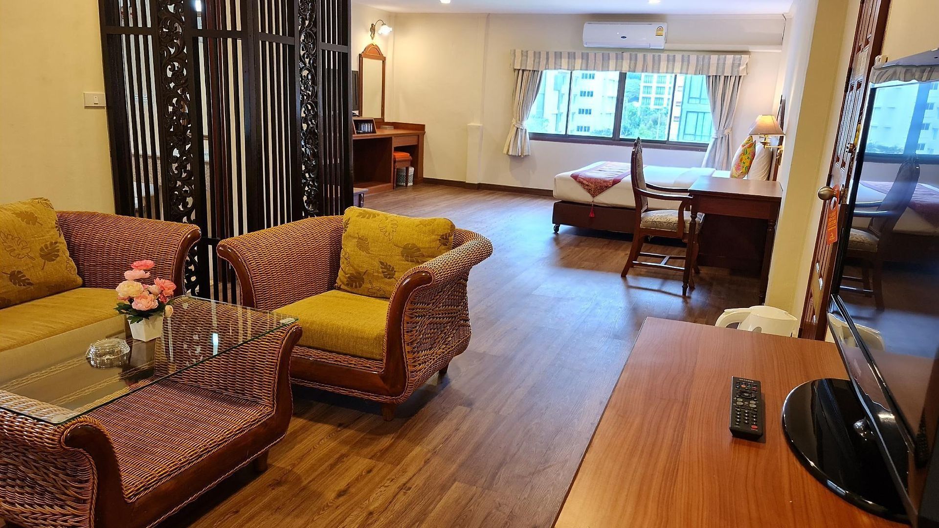 Sabai Nearby Marina โรงแรม Pattaya