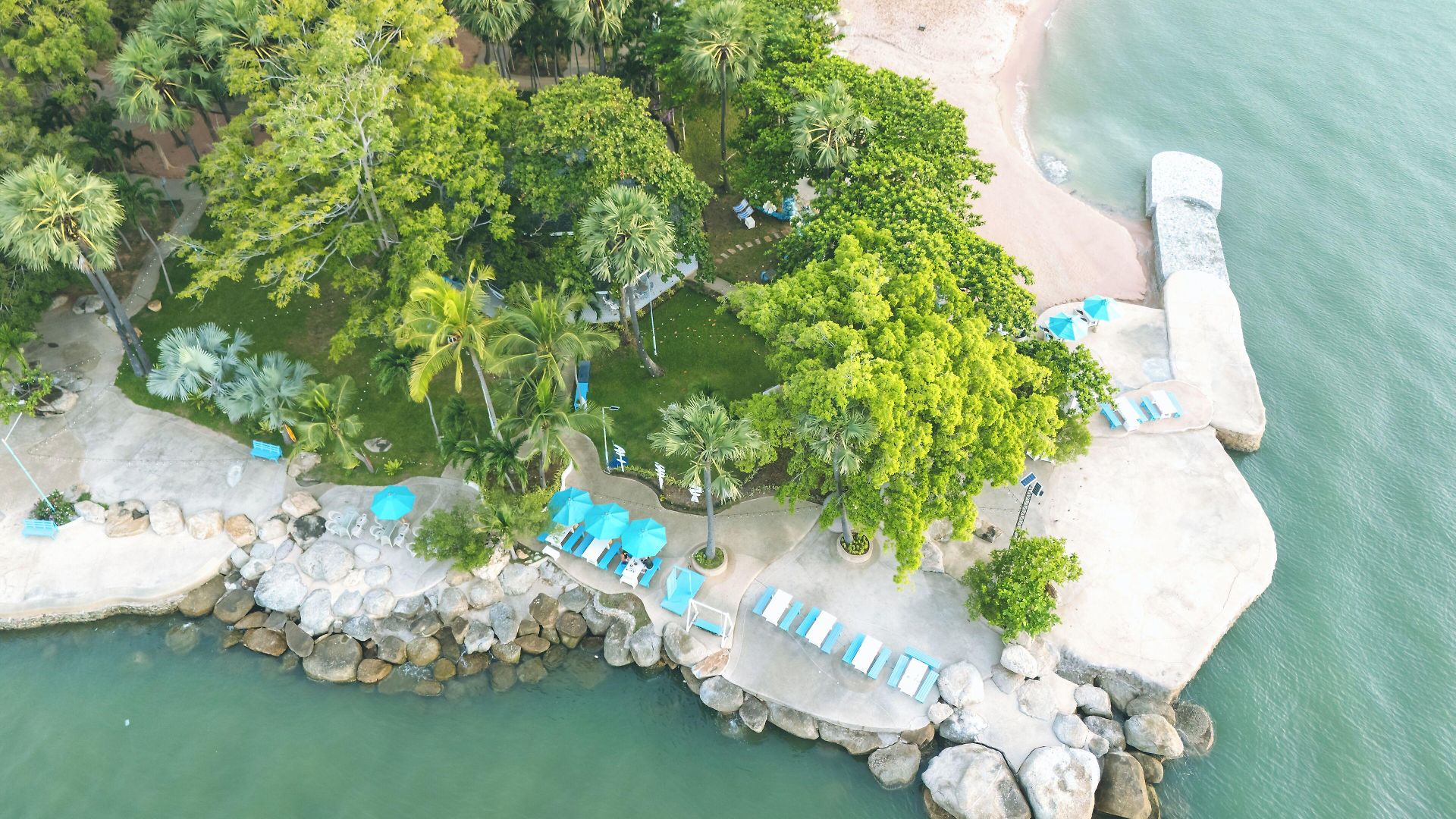 Garden Sea View 5*