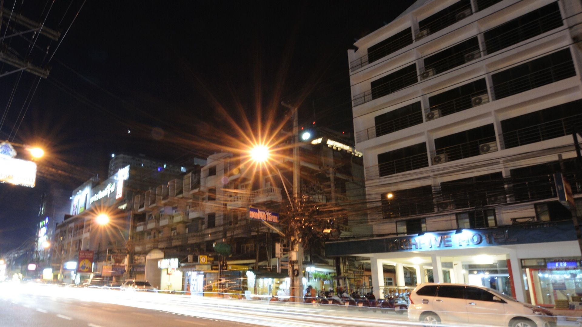 Highfive Hotel