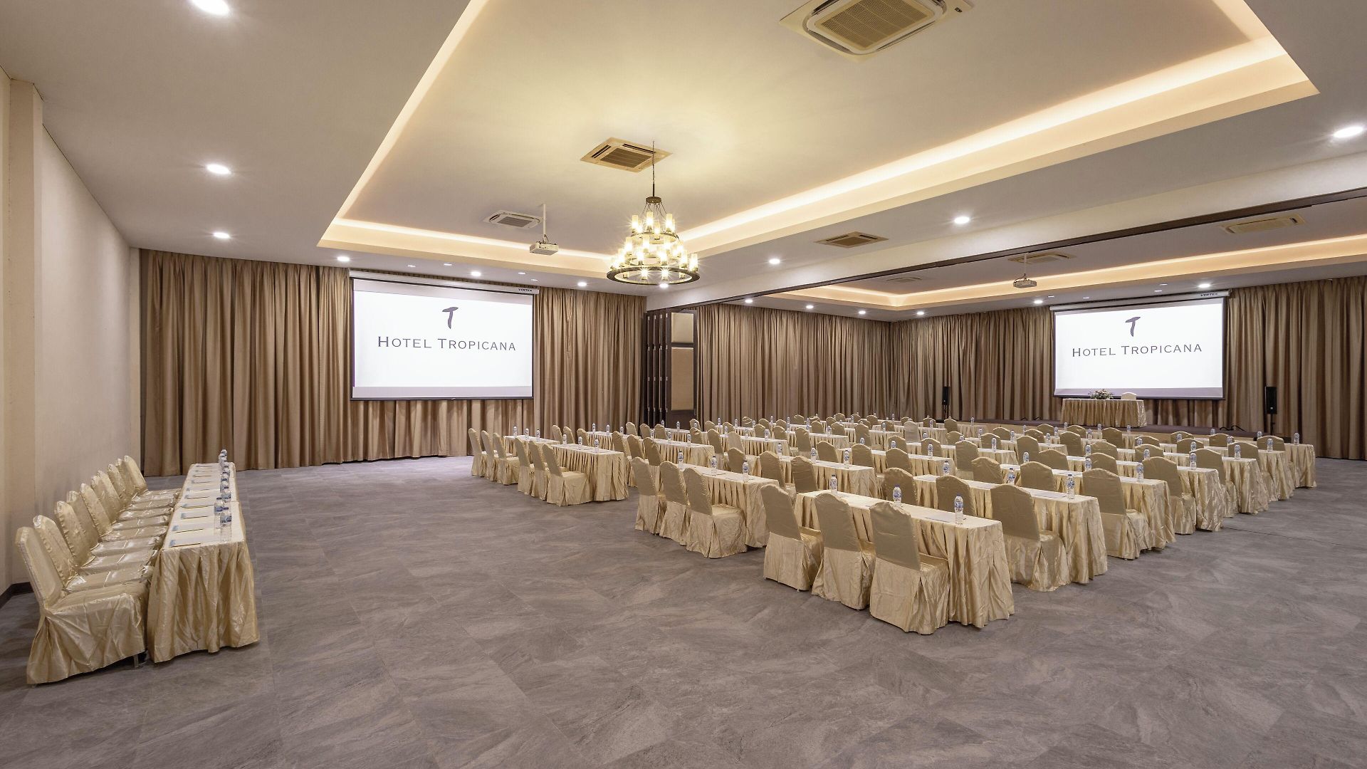 รีสอร์ท Tropicana Pattaya