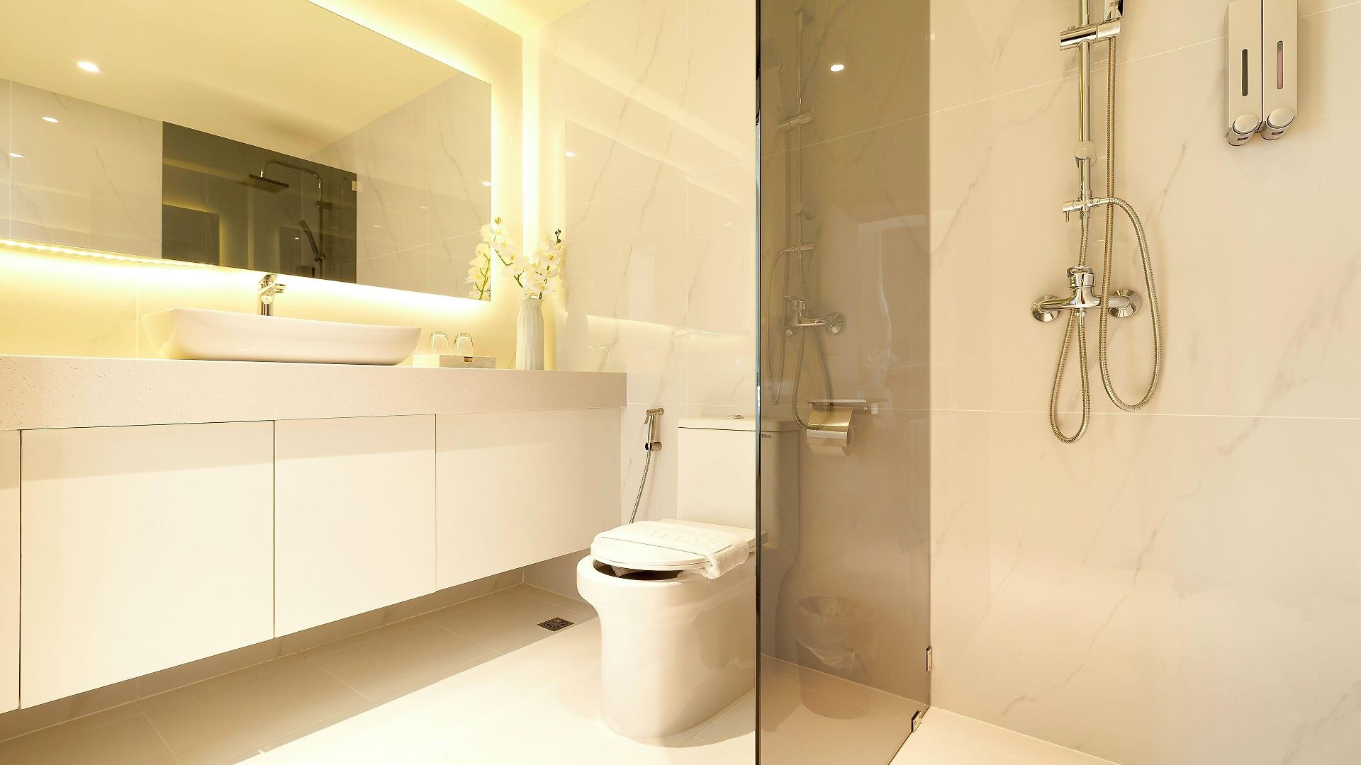 The One Bay Breeze Hotel 3*