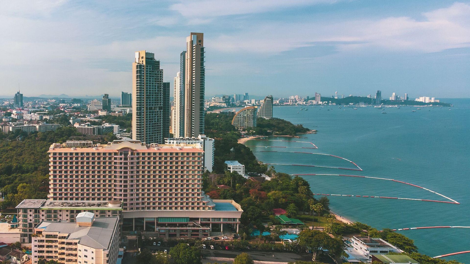 Long Garden & Pavilions โรงแรม Pattaya