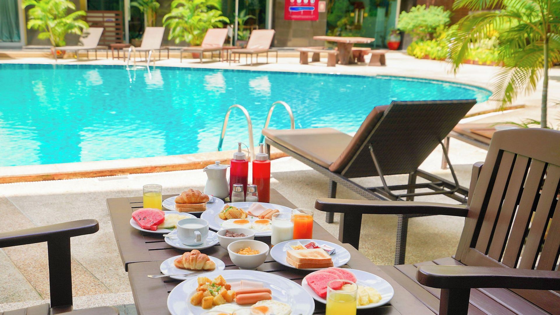 บารอน บีช 4* Pattaya