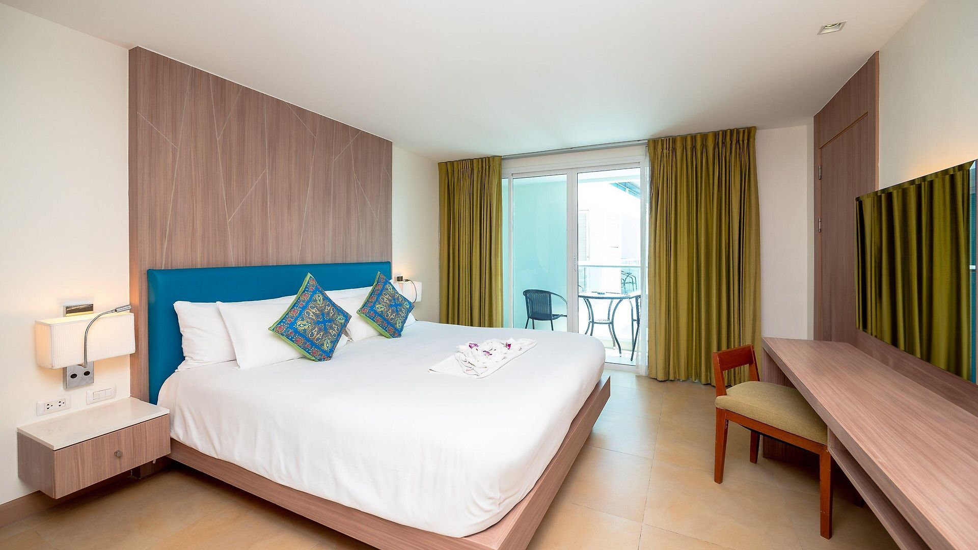 โรงแรม เซ็นทารา พัทยา 4*