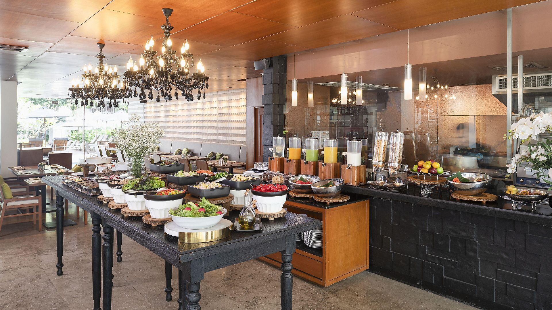 Woodlands โรงแรม 4*