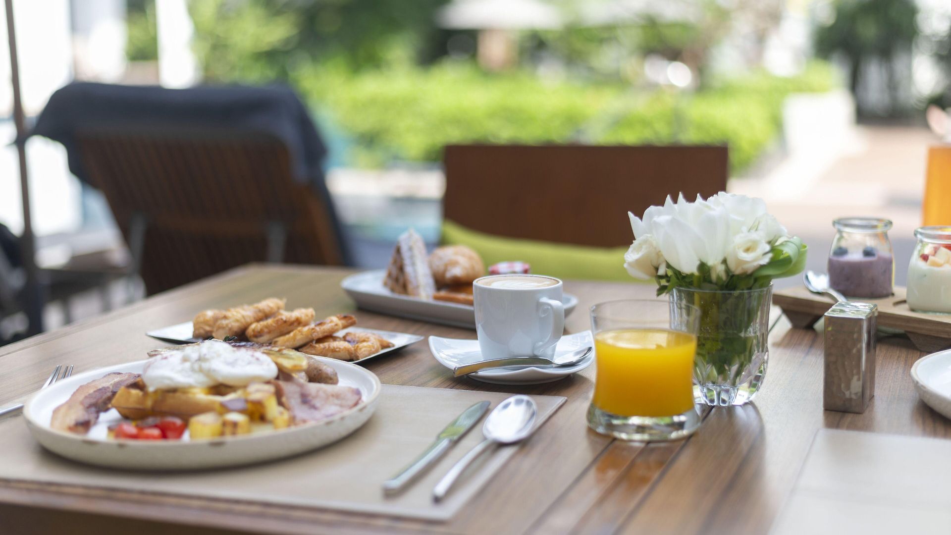 โรงแรม Woodlands Pattaya