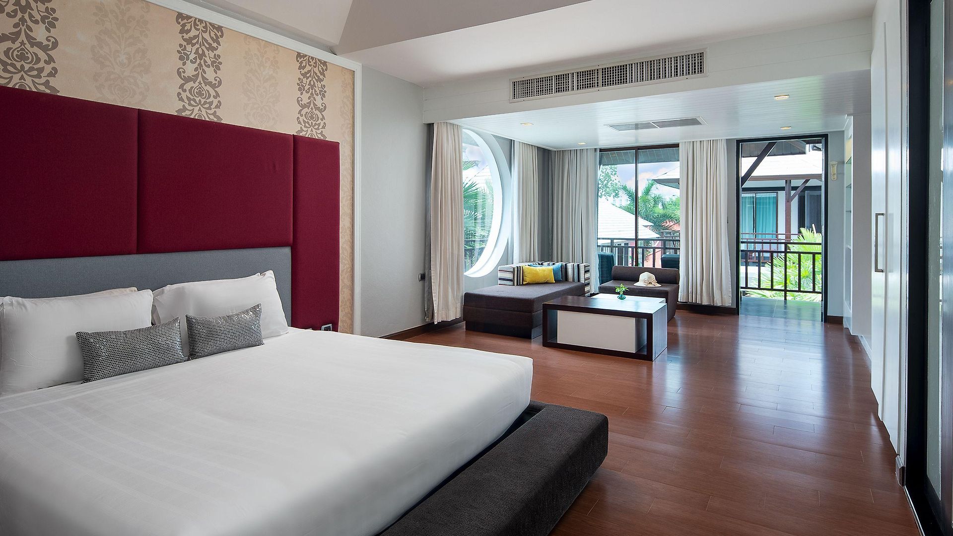Z Through By The Zign 5* Pattaya