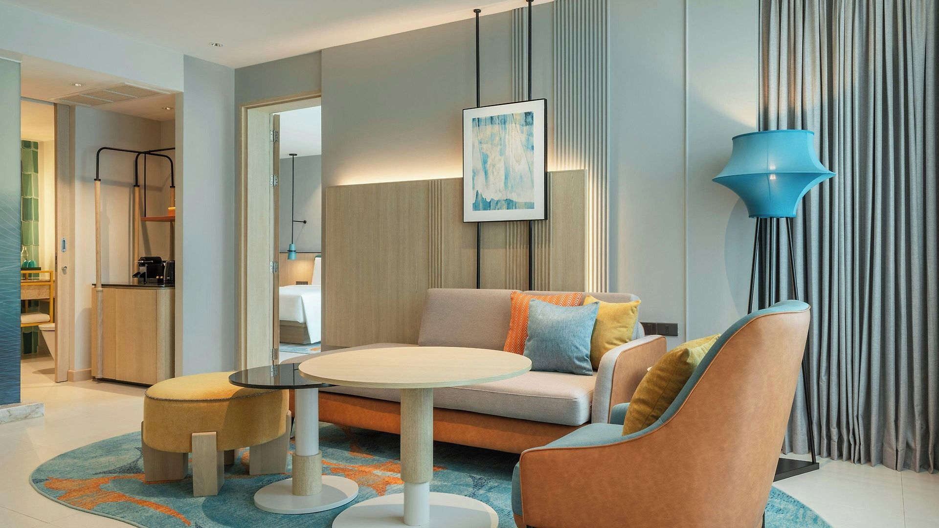 Hotel By Ihg 5*