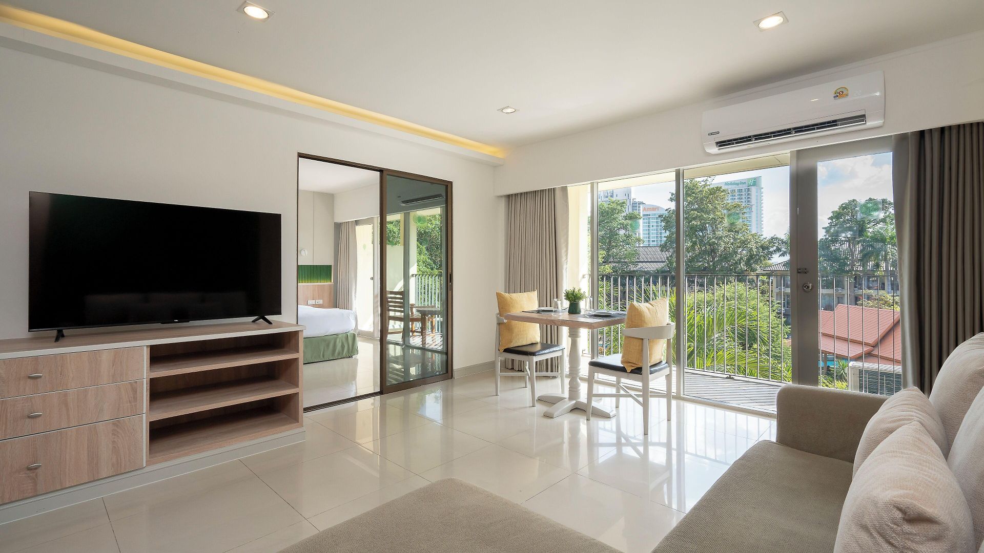 รีสอร์ท The Park Pattaya