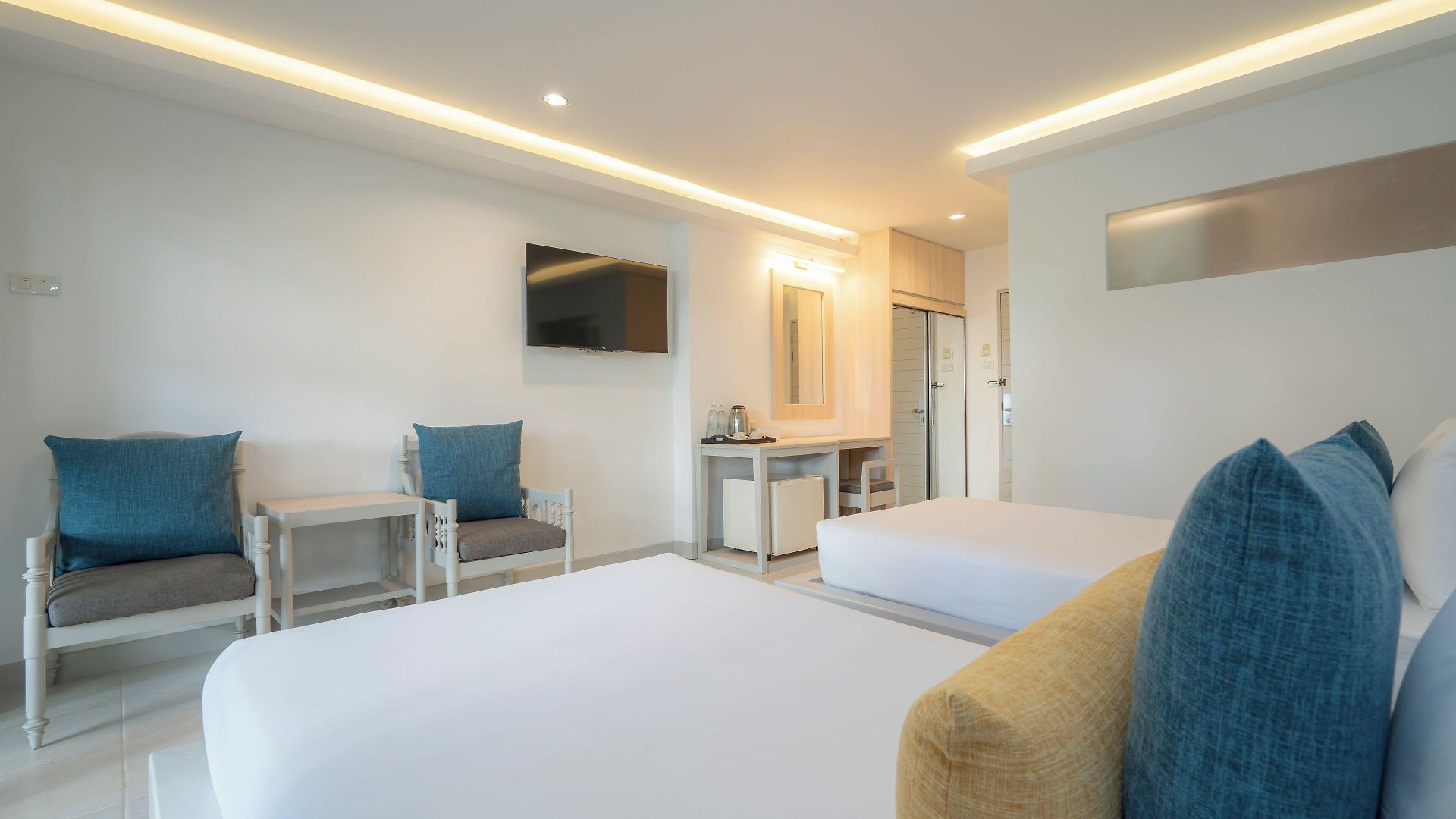 Sunshine Garden 3*