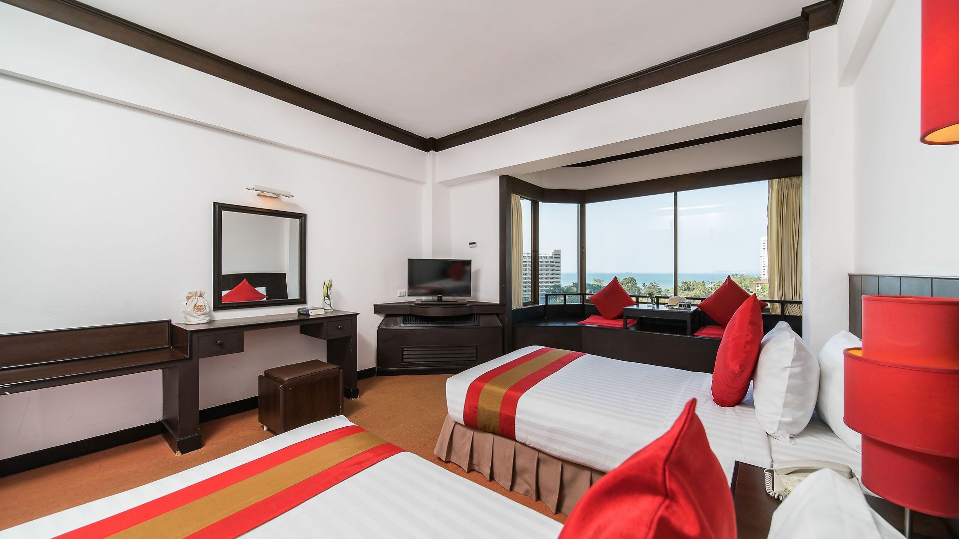 Mountain & Convention Center Hotel Pattaya