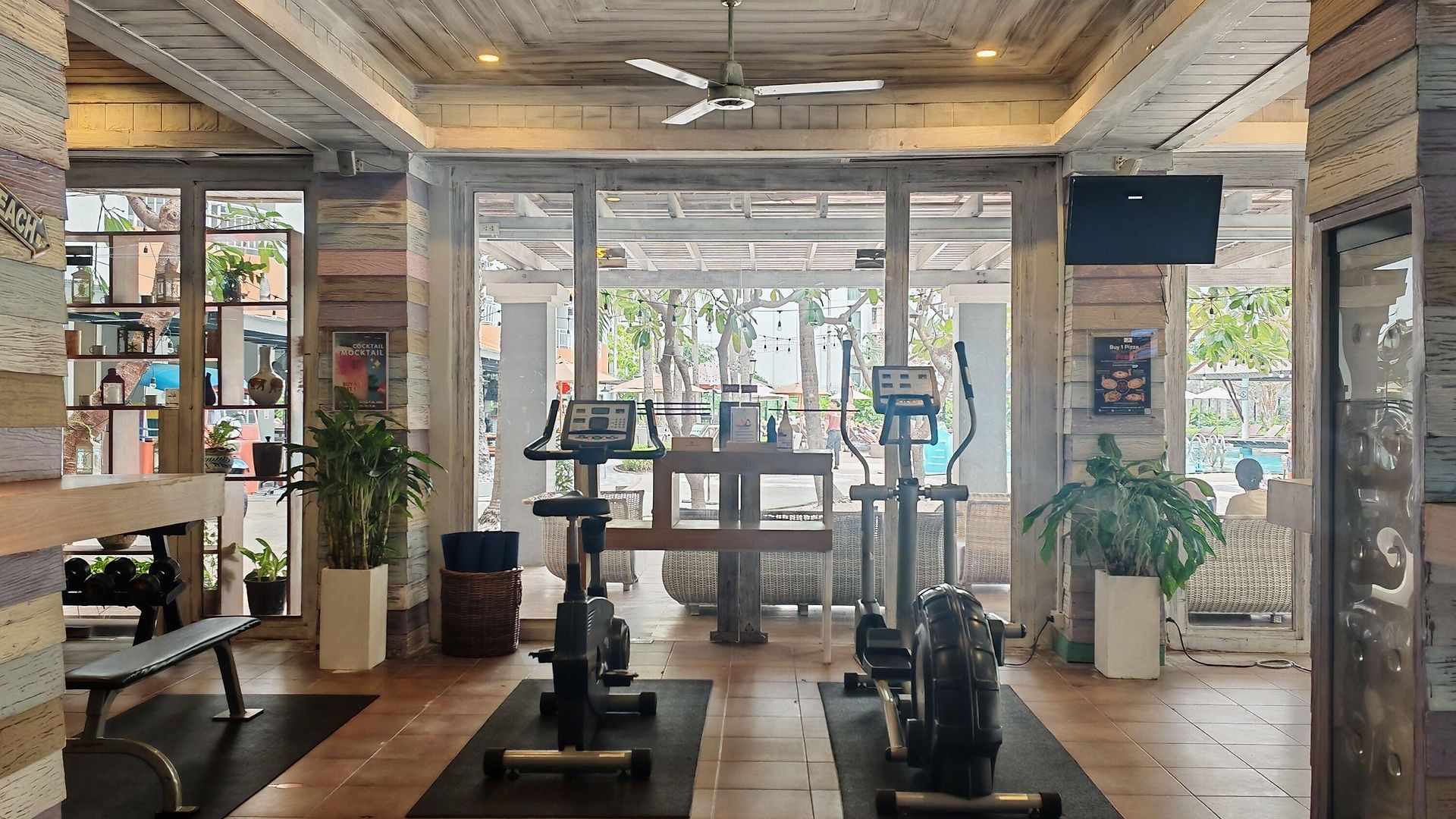Heeton Concept By Compass Hospitality