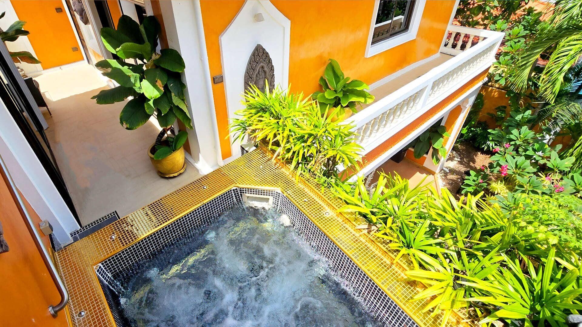 Wowland Luxury Pool Walking Street Villa Pattaya
