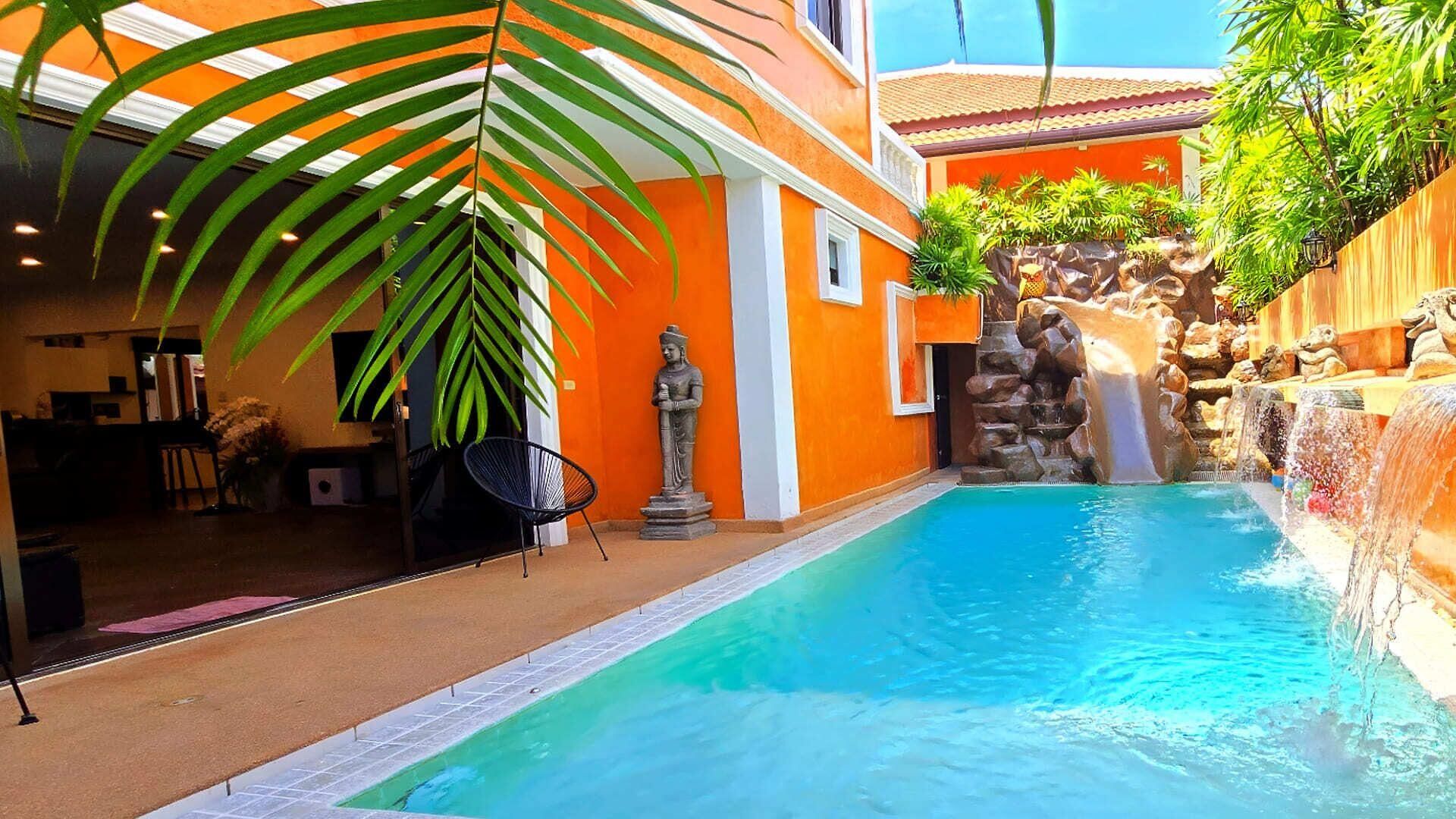 Wowland Luxury Pool Walking Street Villa Pattaya