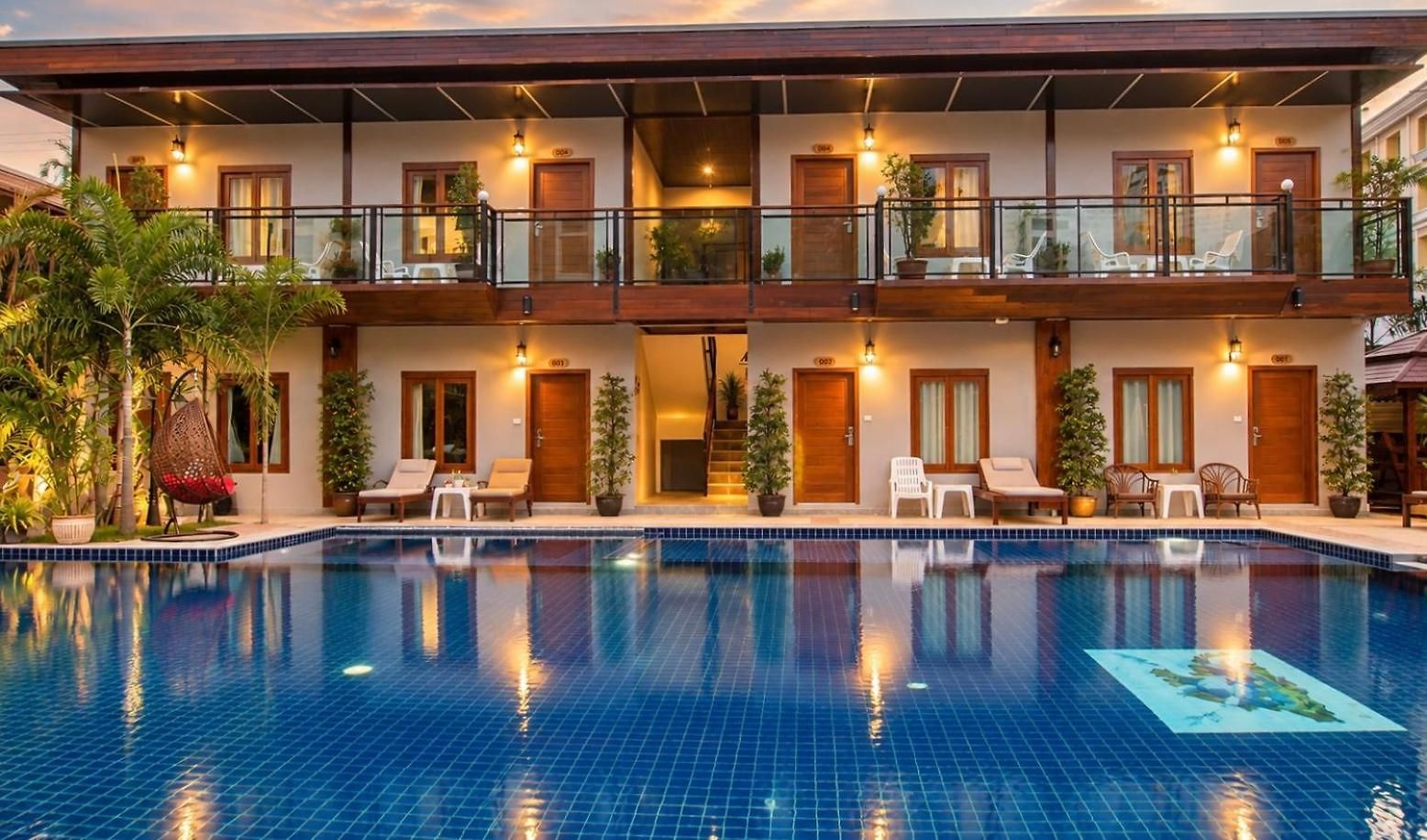 โรงแรม Paradise Land 3*