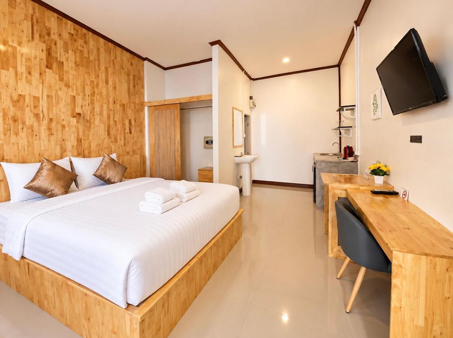 Paradise Land โรงแรม 3*