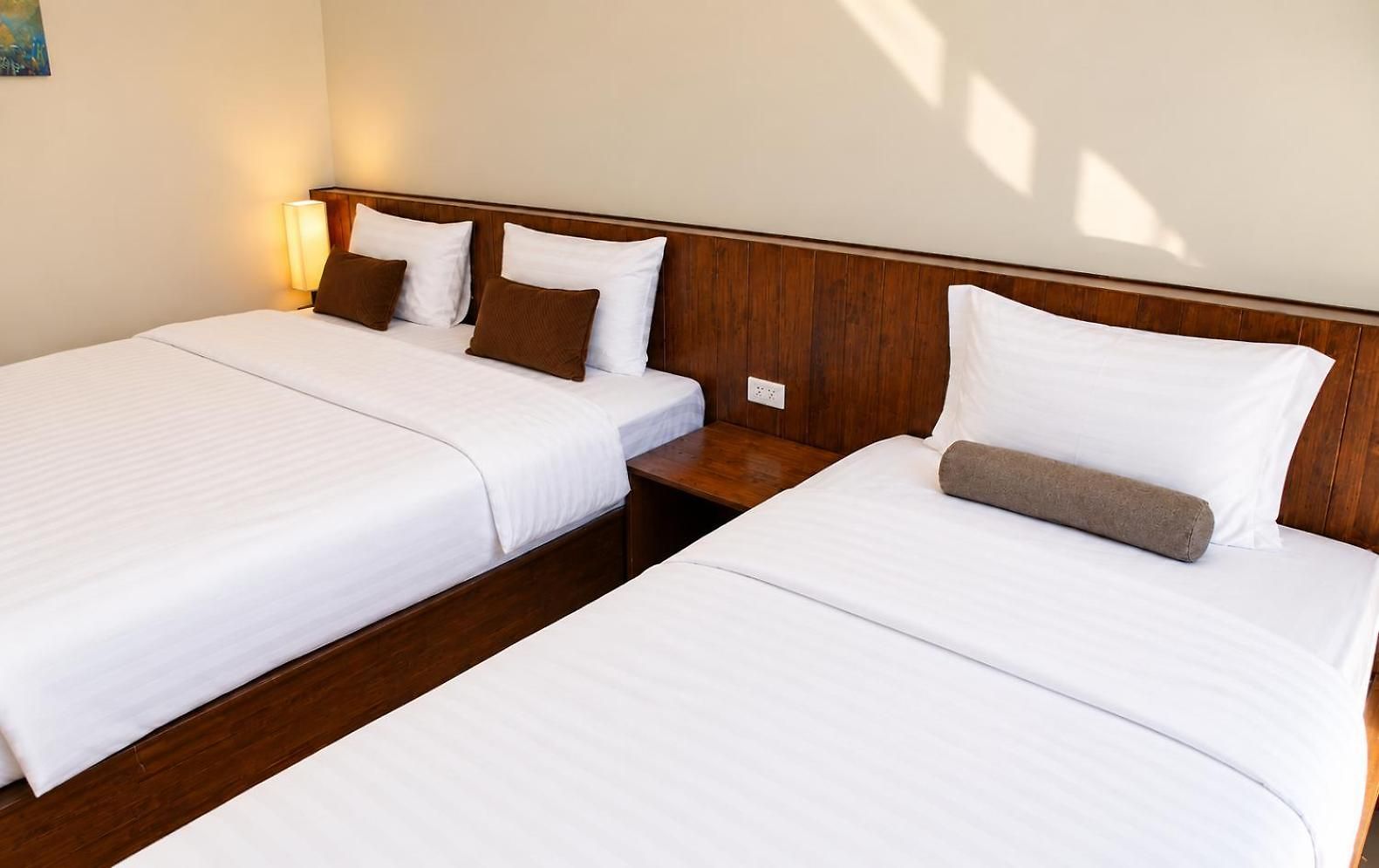 โรงแรม Paradise Land 3*