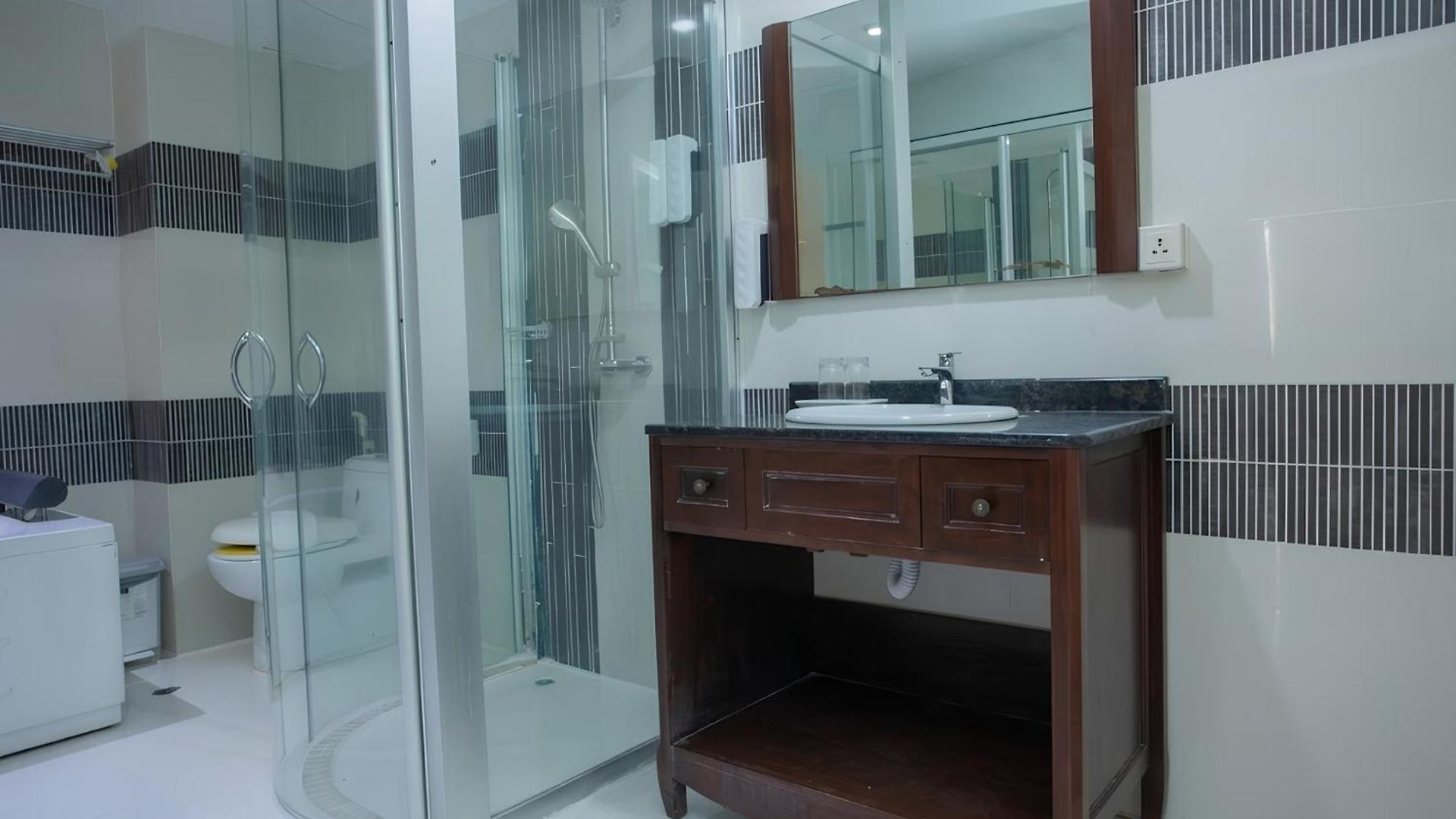 โรงแรม Darling Harbour - South 4*
