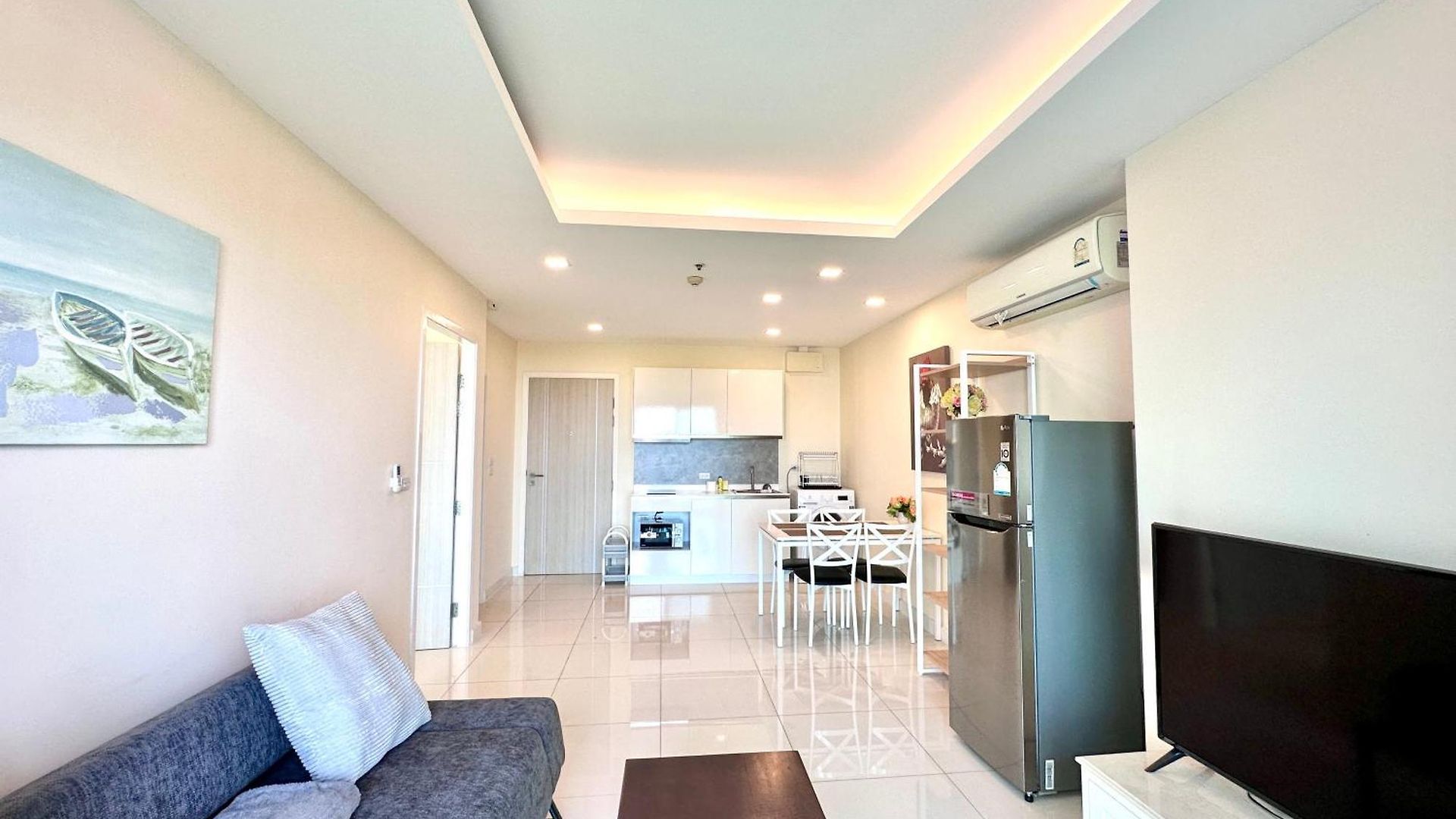 Apartment One Tower 105 By Thaiminatorpattaya *