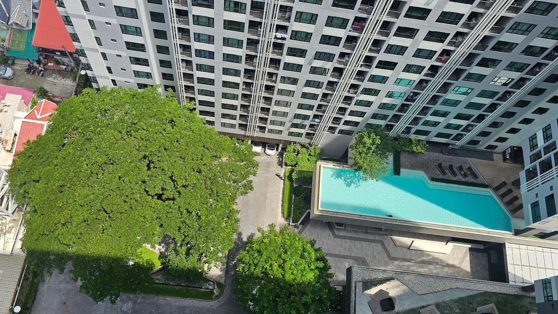 The Base By Nkl Apartment Pattaya