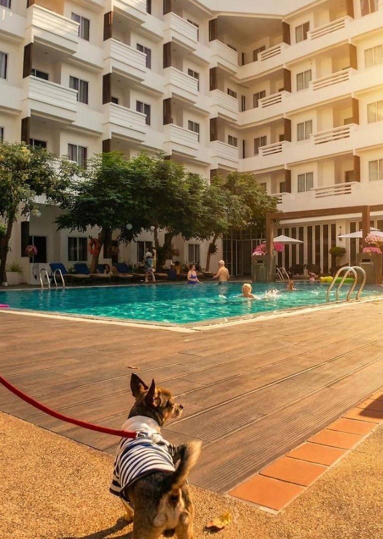 โรงแรม Hill Fresco