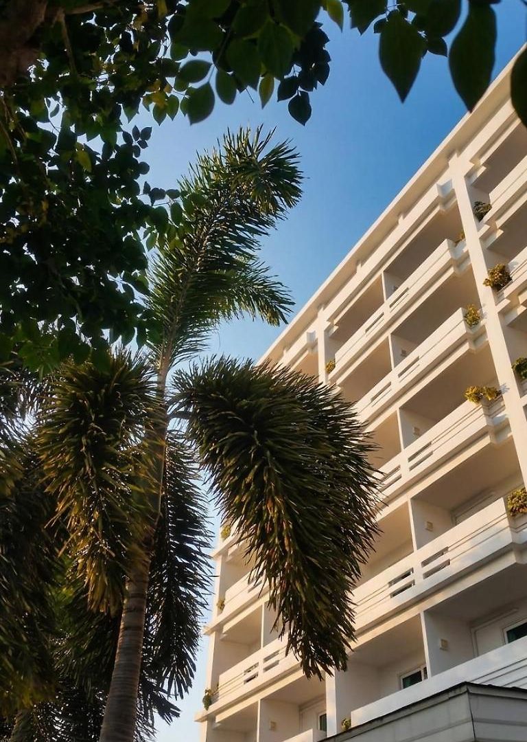 โรงแรม Hill Fresco 5*