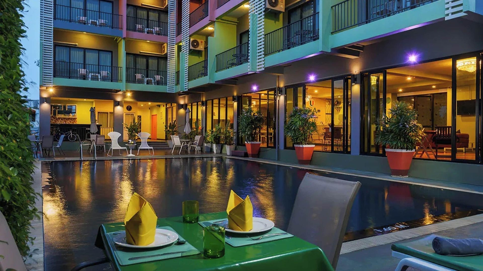 Stay Resort Pattaya โรงแรม