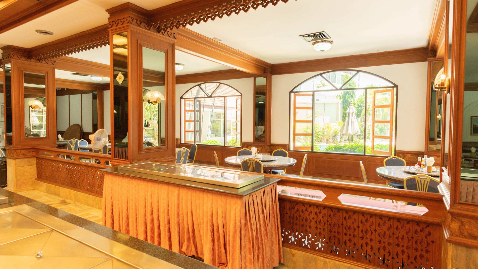 รายัล ทวินส์ พาเลซ 4* Pattaya