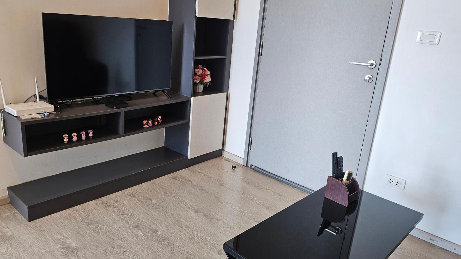 The Base By Nkl Apartment