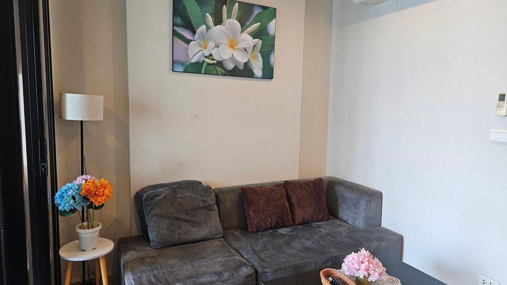 The Base By Nkl Apartment Pattaya