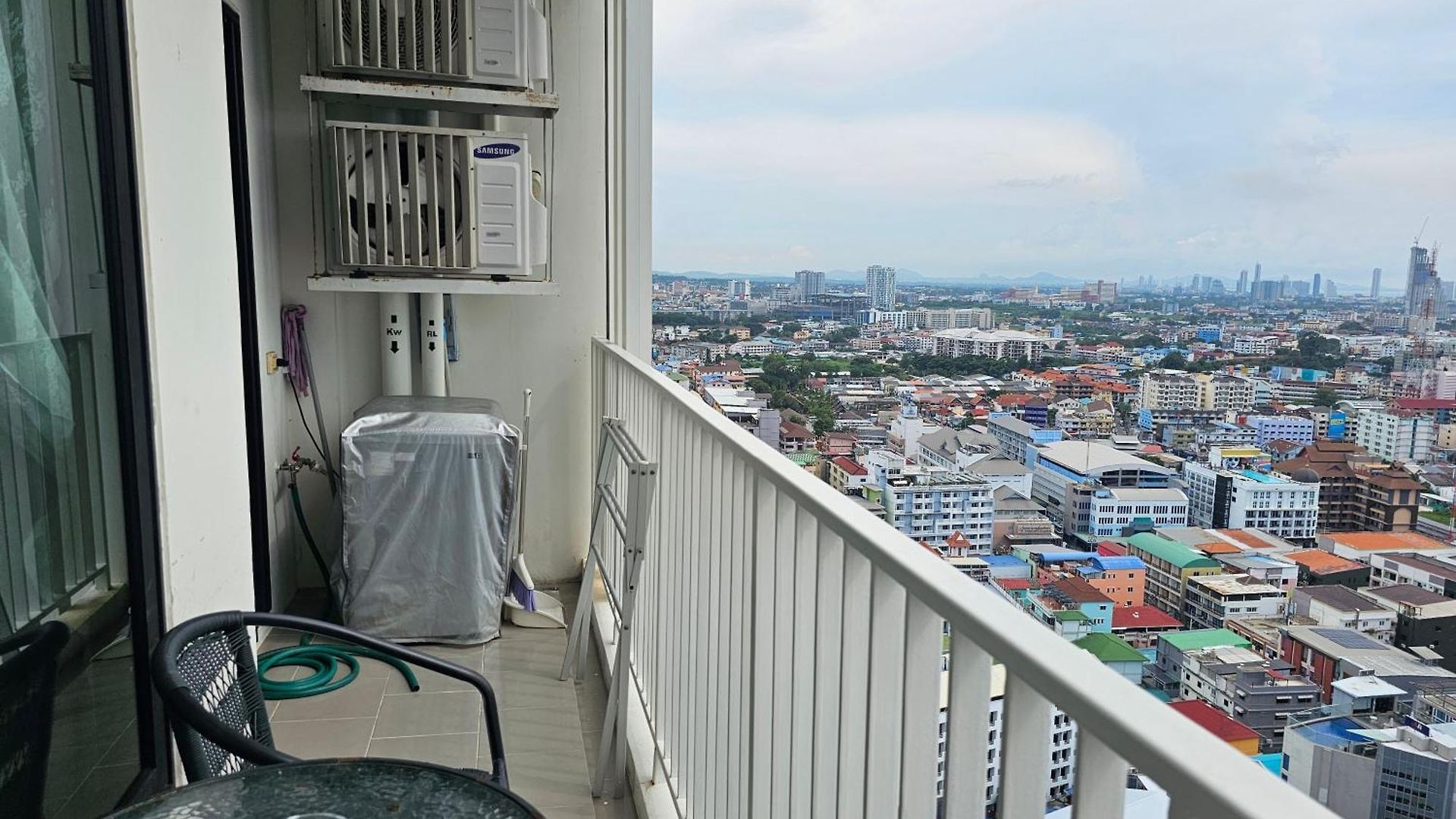 The Base By Nkl Pattaya