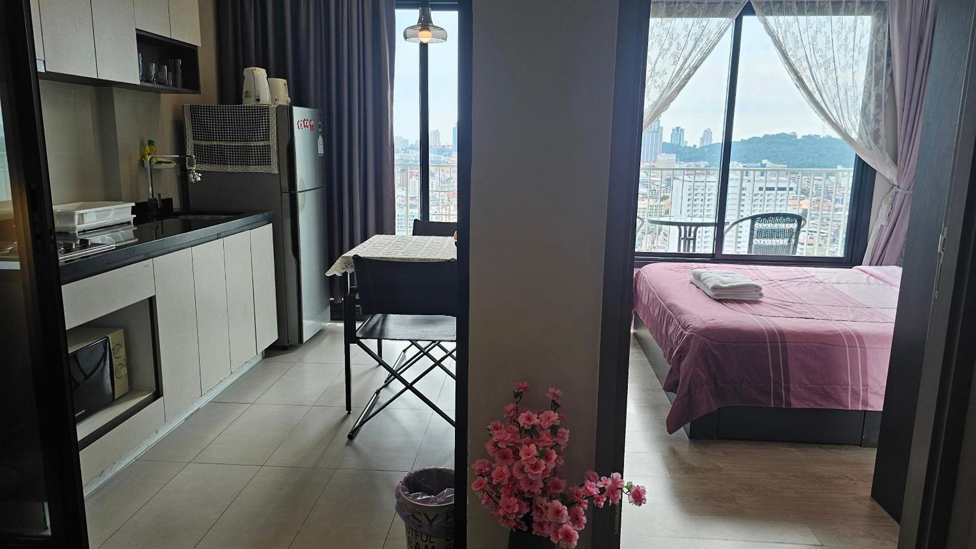 The Base By Nkl Apartment