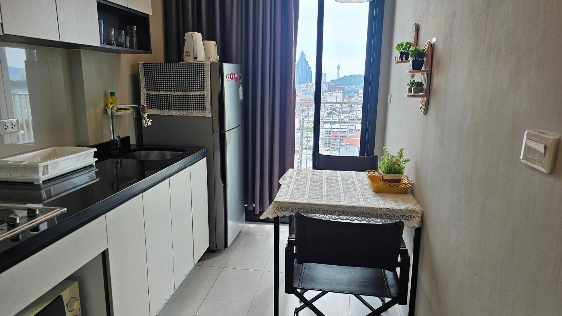 The Base By Nkl Apartment
