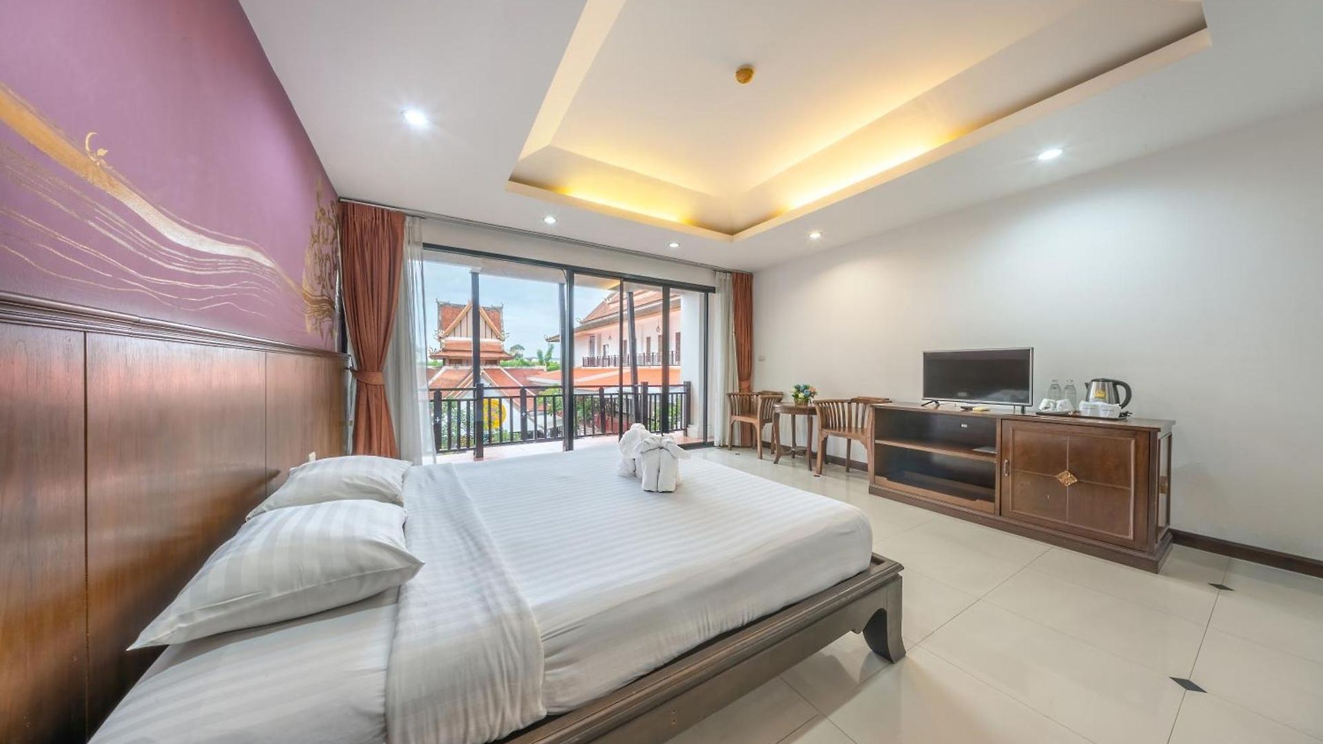 Lanna By Kasalong And Pattaya