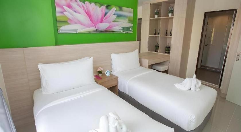 R-Con Hotel @ Siam 3*