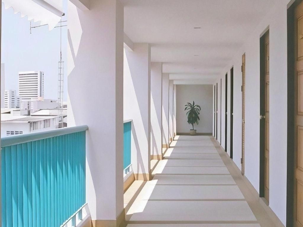 Diamond Place