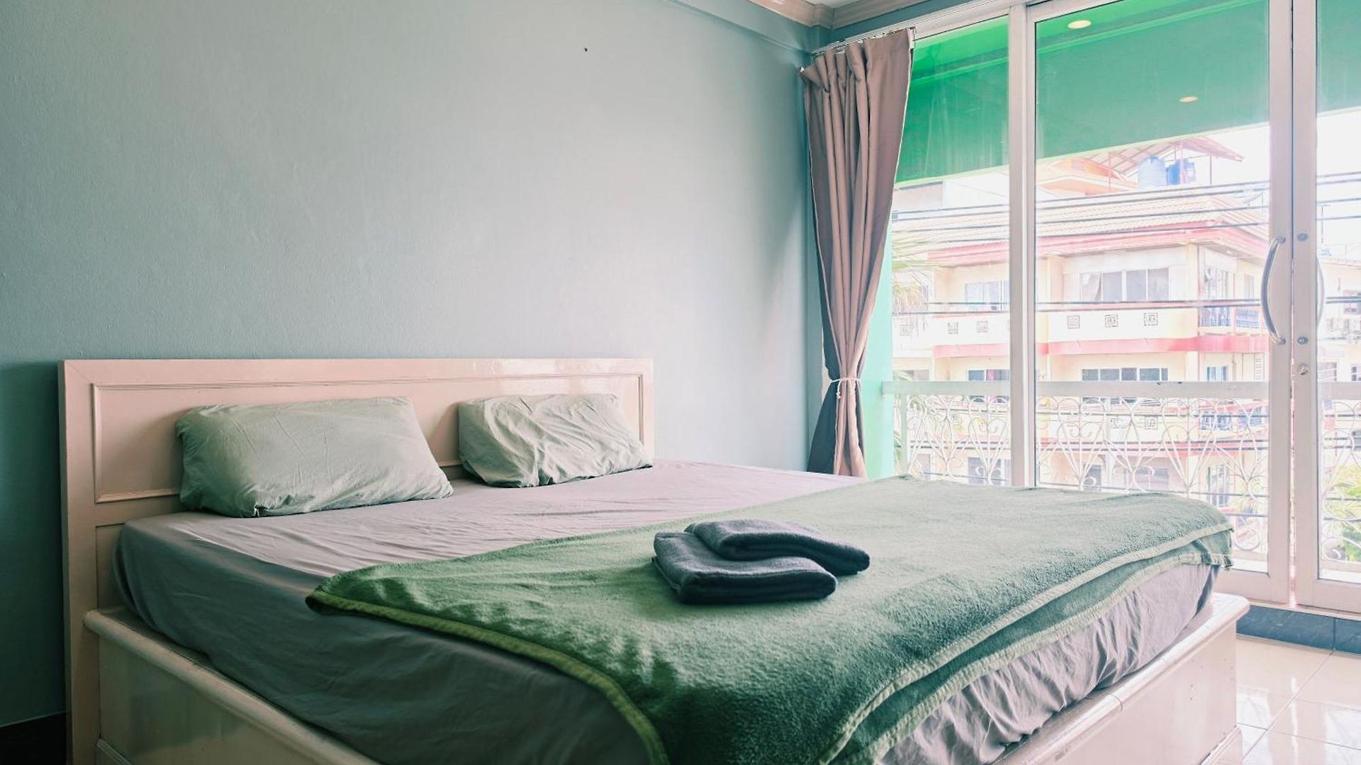 Green Hotel Hotel 3*