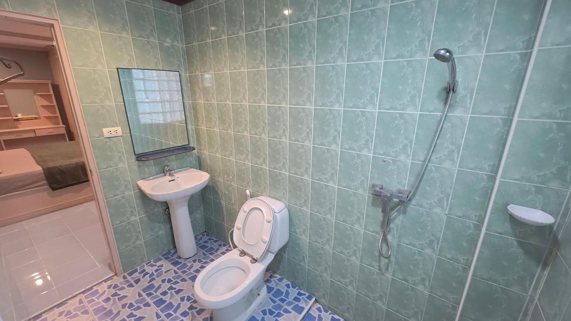 Green Hotel Hotel 3*