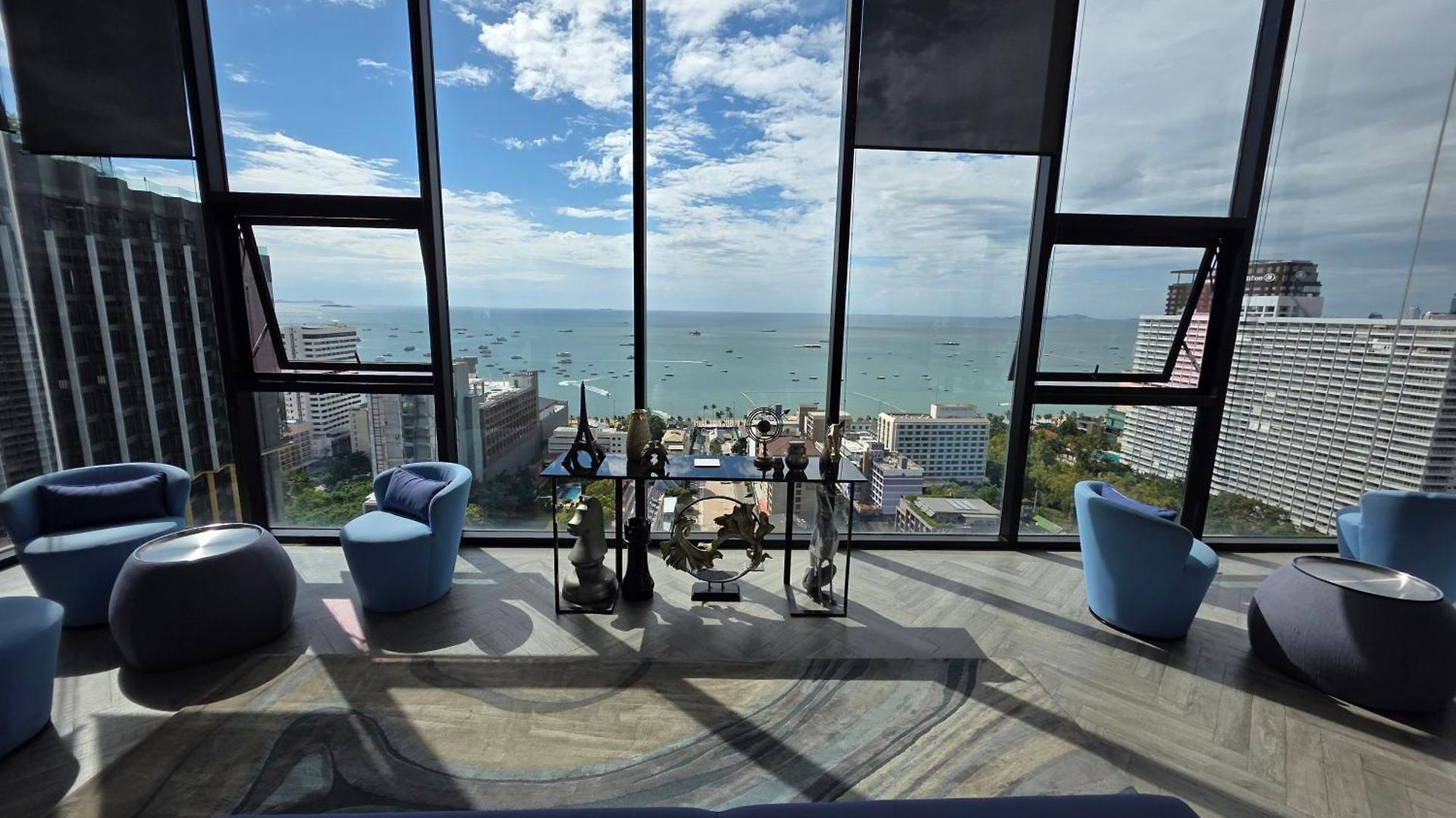 Apartment The Base Pattaya258 Pattaya