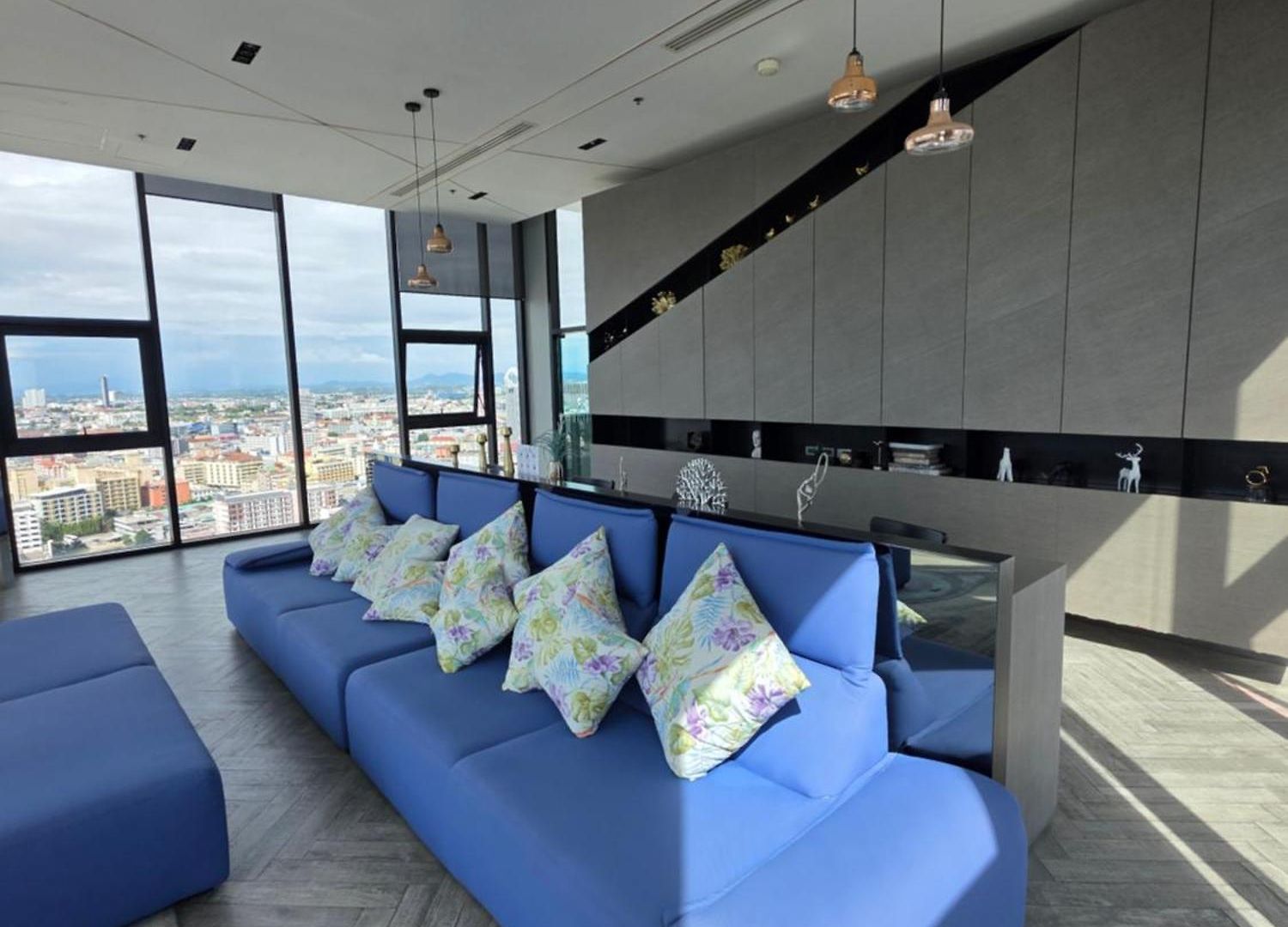 Apartment The Base Pattaya258