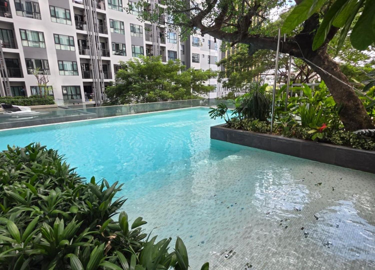 Apartment The Base Pattaya258