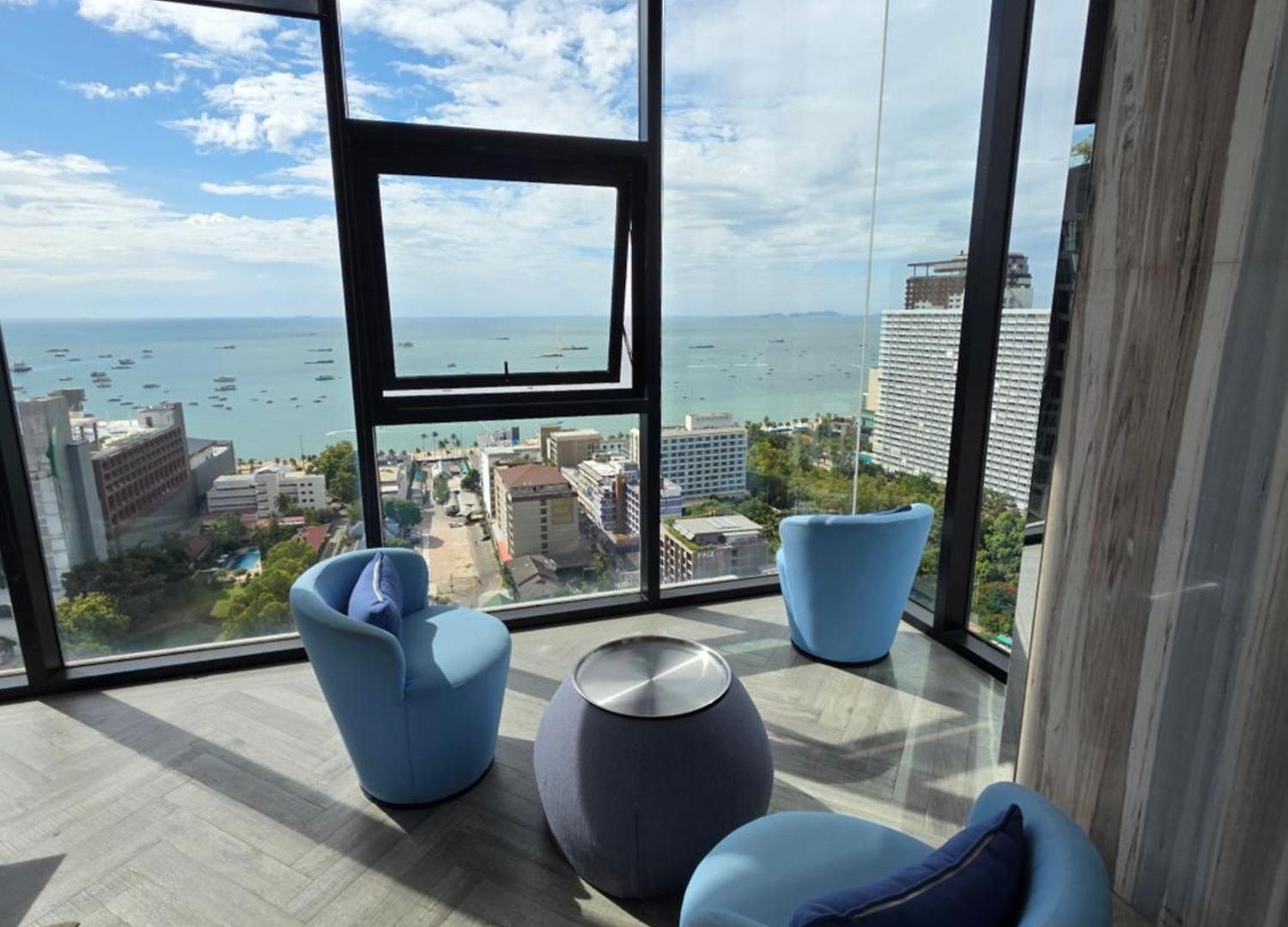 The Base Pattaya258