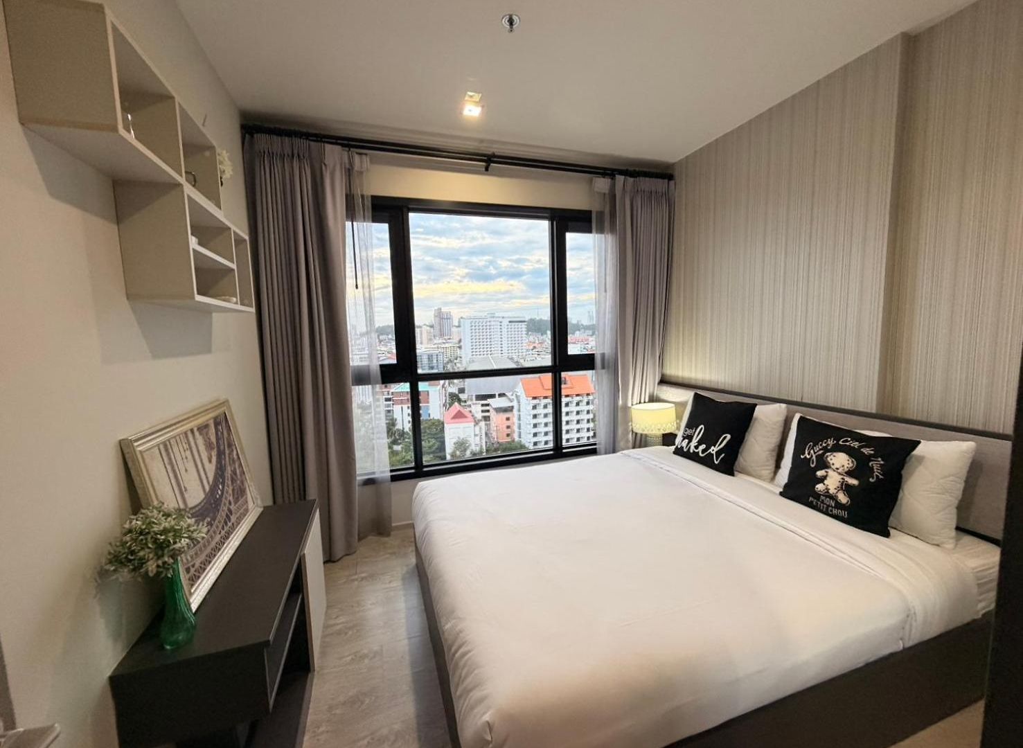 The Base Pattaya258 Apartment