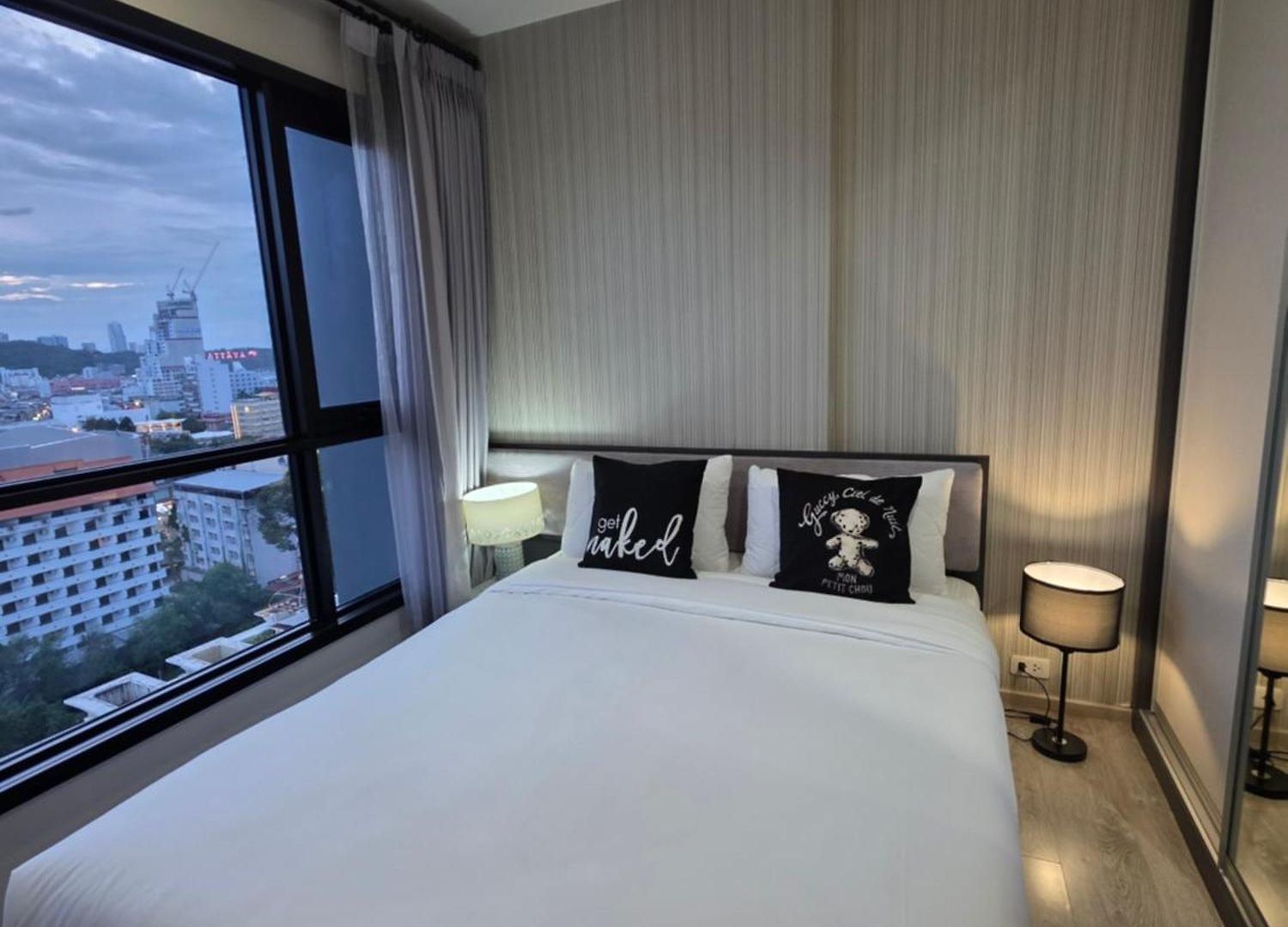 Apartment The Base Pattaya258 Pattaya