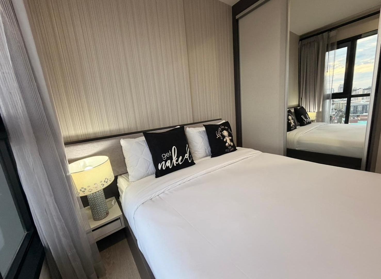 The Base Pattaya258 Apartment