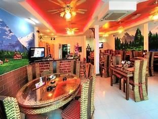 โรงแรม ชาเล็ต สวิส 2*