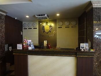 Maleez โรงแรม 3*