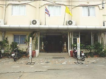 โรงแรม Pj