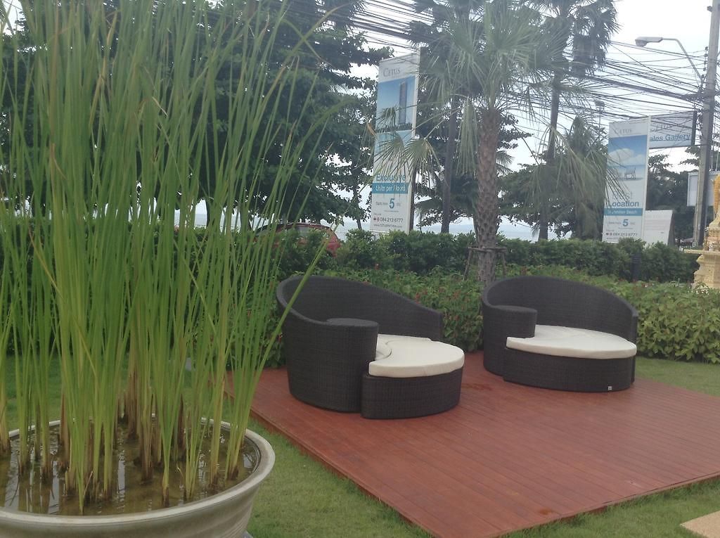 Everyday Beachfront Stylish Luxury Jomtien