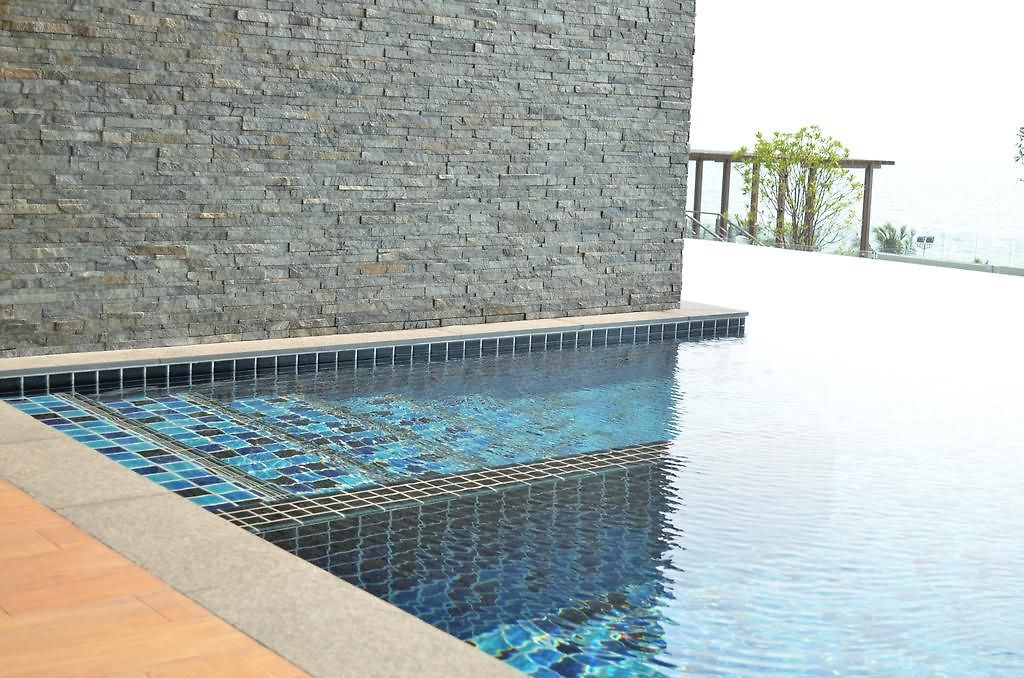 อพาร์ทเม้น Everyday Beachfront Stylish Luxury Jomtien